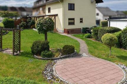 Haus Montabaur Elgendorf - 5 Zimmer, 149 m&sup2;, 325.000&euro; | Angebot:26596559