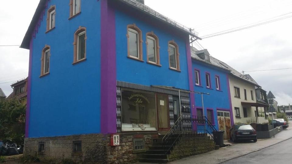 Zwei sanierungsbedürftige Häuser mit Entwicklungspotenzial 6 zimmer