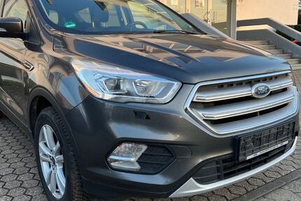 Ford Kuga 113.000 km 7.599 &euro; Koblenz OT Neuendorf 56070