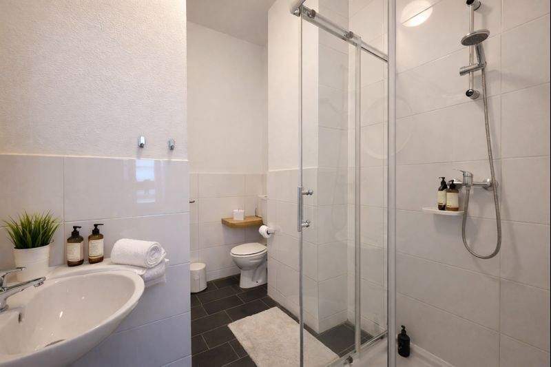 Mehrfamilienhaus, Wohnhaus Koblenz Altstadt - 5 Zimmer, 120 m&sup2;, 990.000&euro; | Angebot:24596122