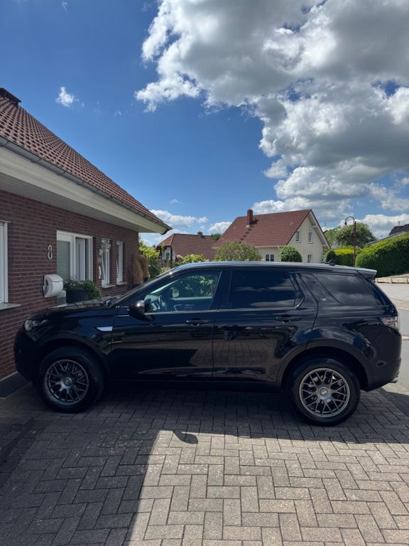 Land Rover Discovery Sport 123.000 km 16.500 € Maxsain 56244