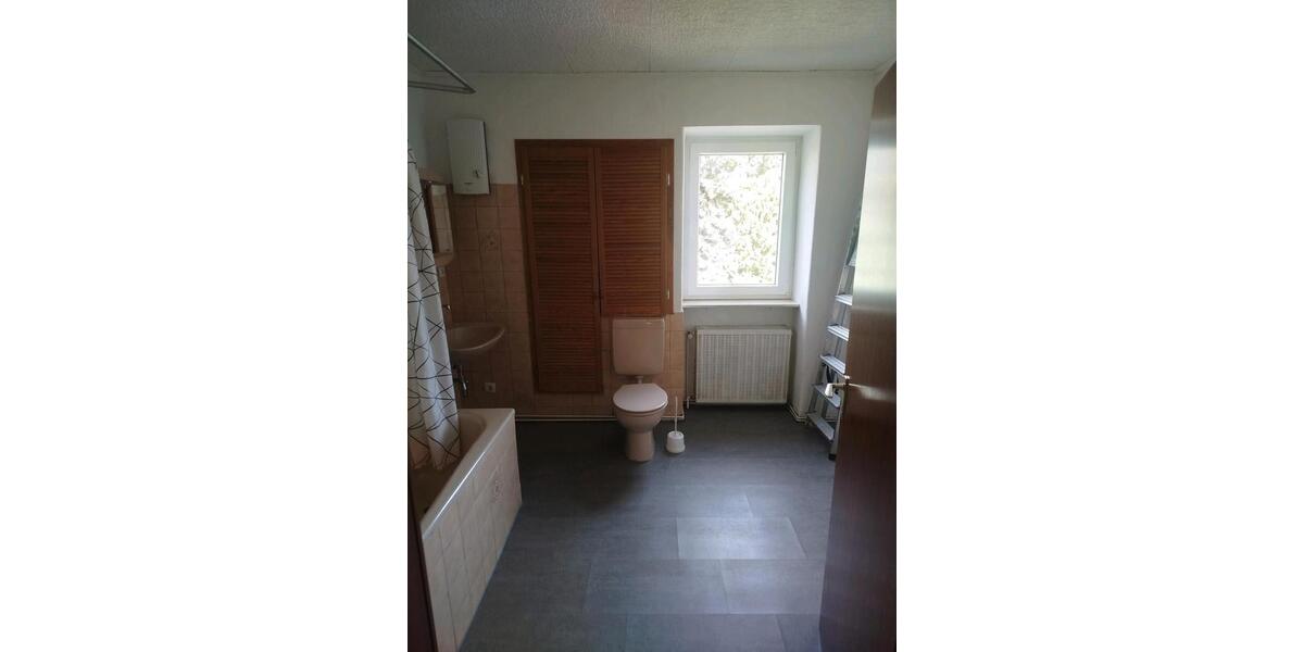 Dachgeschoßwohnung Koblenz Bubenheim - 2 Zimmer, 50 m&sup2;, 650&euro; | Angebot:26413030