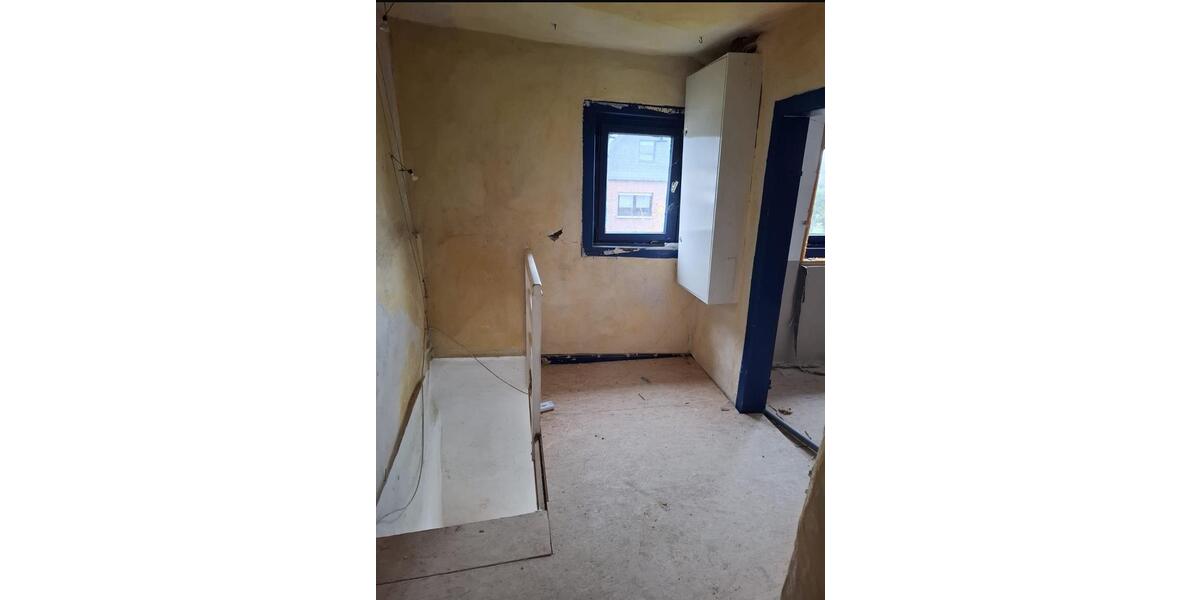 Bauernhaus, Landhaus Beltheim - 5 Zimmer, 110 m&sup2;, 55.000&euro; | Angebot:26975767