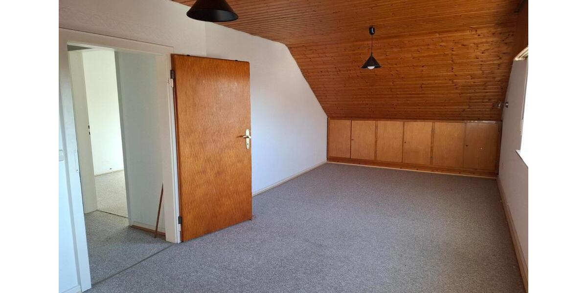 Reihenhaus Koblenz Arenberg-Immendorf - 9 Zimmer, 137 m&sup2;, 335.000&euro; | Angebot:25828170