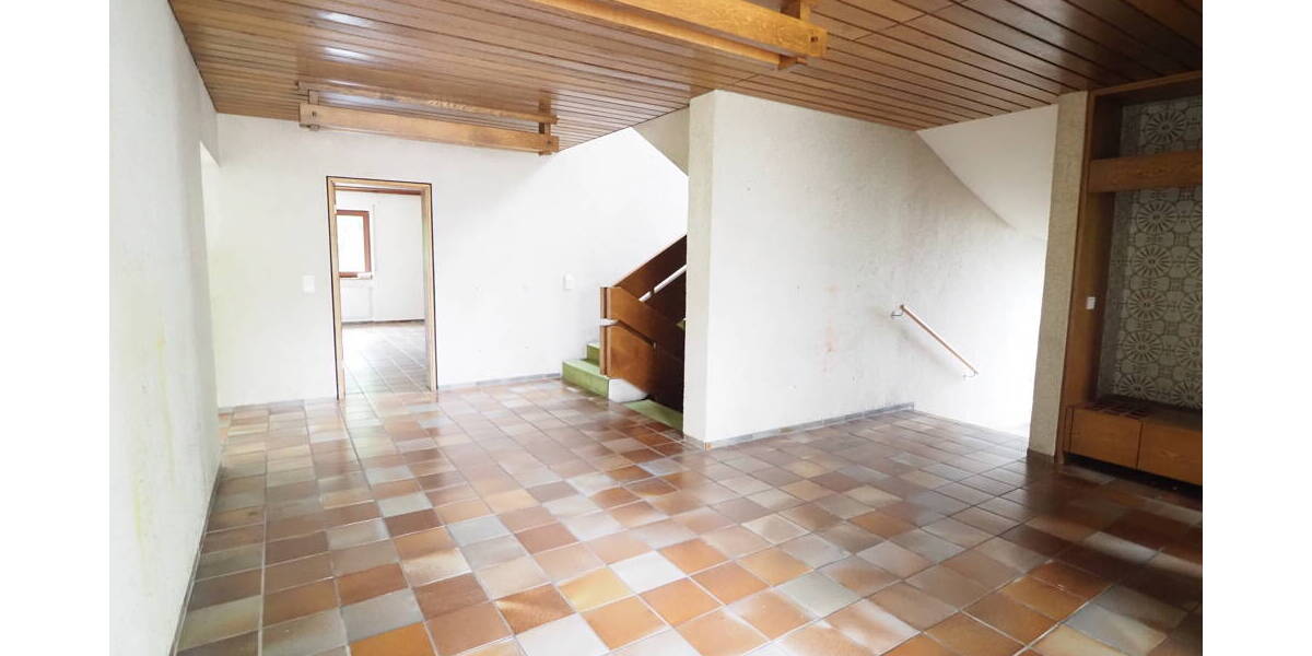 Einfamilienhaus Montabaur - 1 Zimmer, 265 m&sup2;, 649.000&euro; | Angebot:25666031