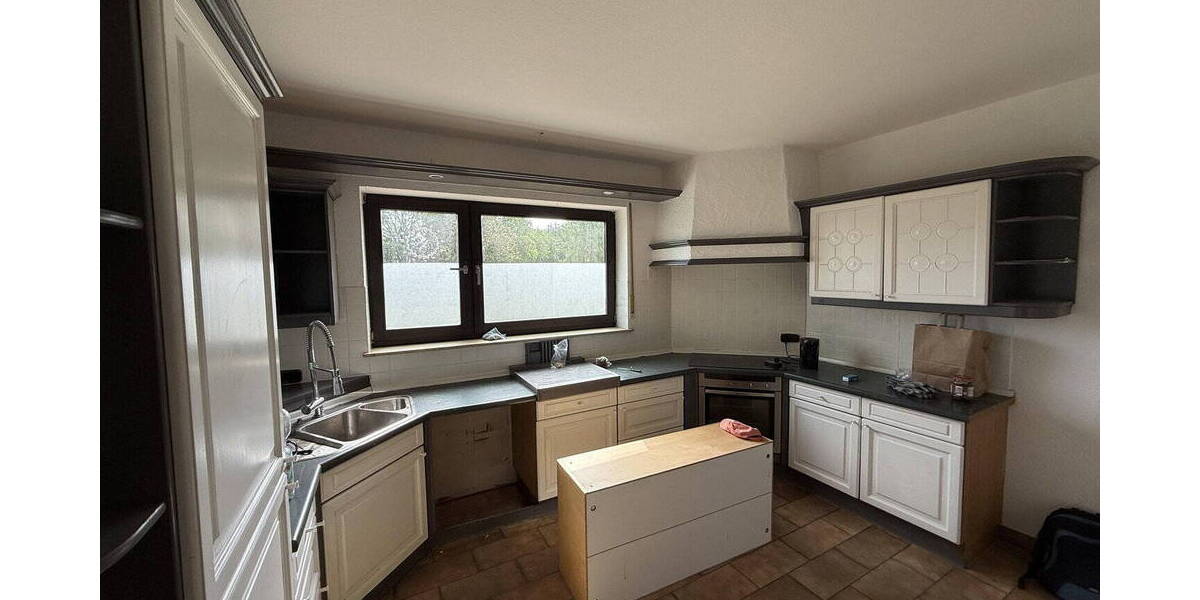 Einfamilienhaus Ransbach-Baumbach Baumbach - 1 Zimmer, 255 m&sup2;, 2.250&euro; | Angebot:26550261