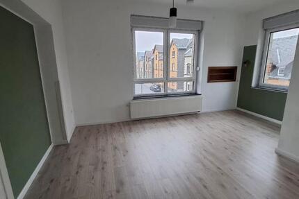 6-Zimmer-Wohnung in zentraler Lage (Obermendig) 6 zimmer