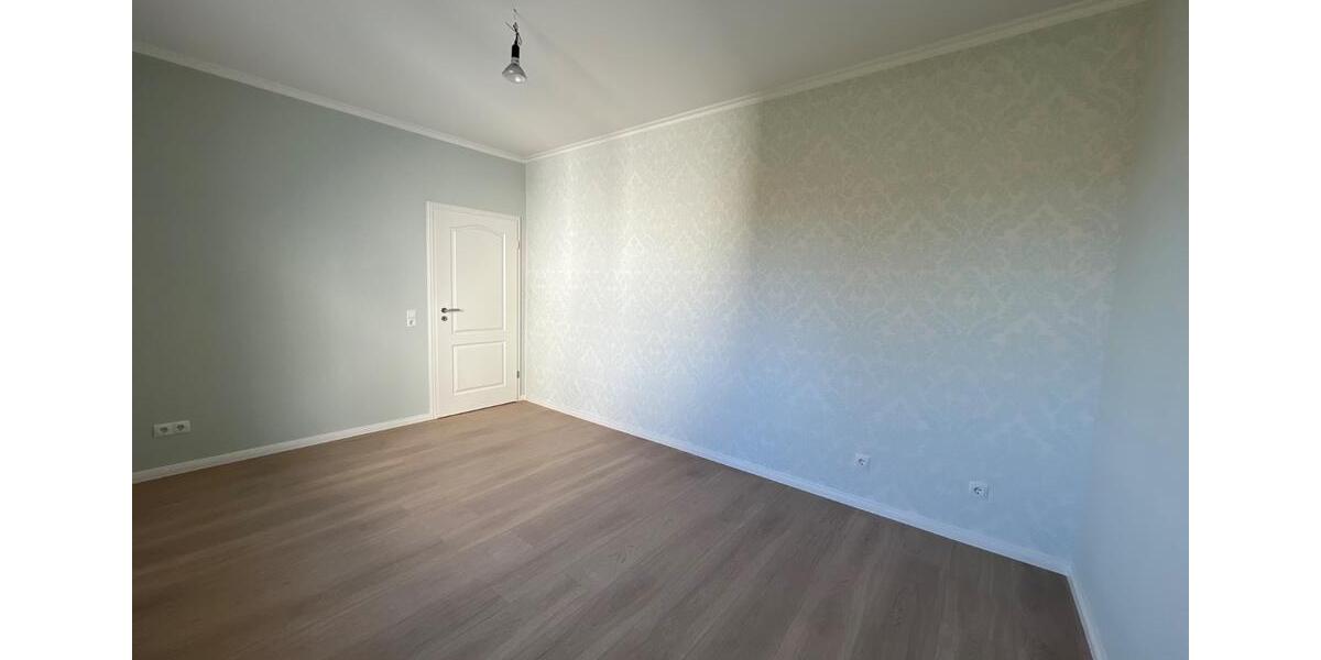 Einfamilienhaus mit Einliegerwohnung Büroräume Provisionsfrei 10 zimmer