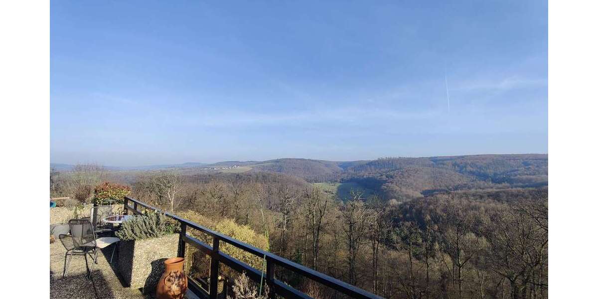 Etagenwohnung Lahnstein - 4 Zimmer, 113 m&sup2;, 270.000&euro; | Angebot:25791395