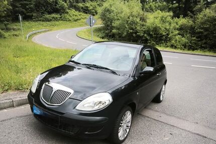 Lancia Ypsilon 112.450 km 1.600 &euro; Bad Ems 56130