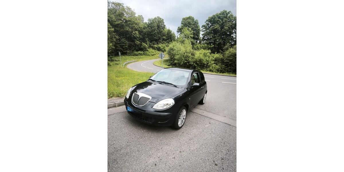 Lancia Ypsilon 112.450 km 1.600 &euro; Bad Ems 56130