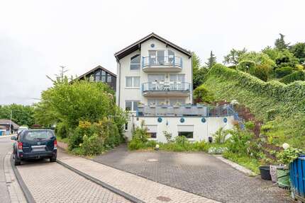 Haus Koblenz Karthause - 10 Zimmer, 286 m&sup2;, 650.000&euro; | Angebot:26574101