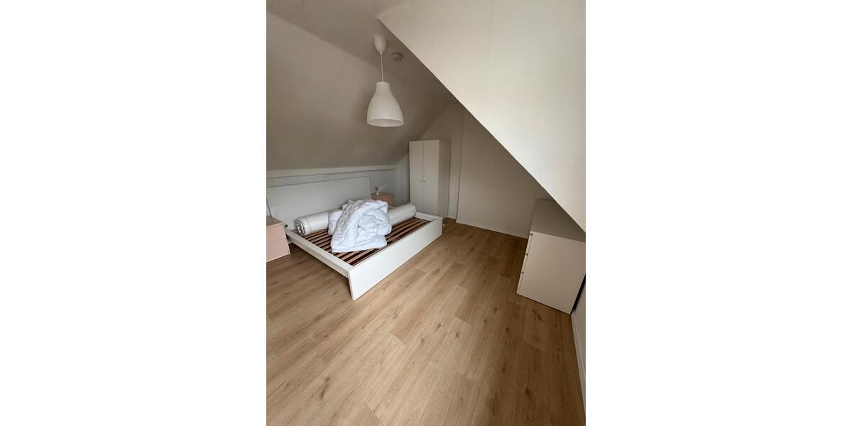 Dachgeschoßwohnung Weißenthurm - 1 Zimmer, 55 m&sup2;, 700&euro; | Angebot:26427714