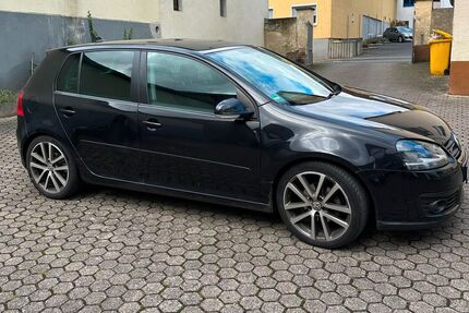 VW Golf 205.000 km 3.500 &euro; Altendiez 64624