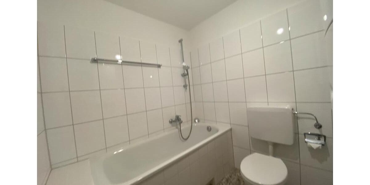 Dachgeschoßwohnung Koblenz Horchheim - 3 Zimmer, 60 m&sup2;, 660&euro; | Angebot:25570764