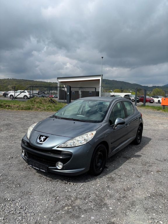 Peugeot 207 221.000 km 999 € Kottenheim 56736
