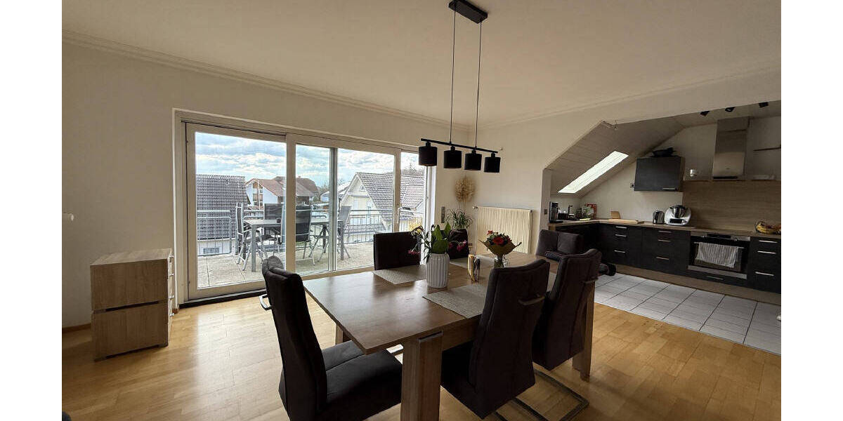 Etagenwohnung Welschneudorf - 4 Zimmer, 124 m&sup2;, 299.000&euro; | Angebot:23984960