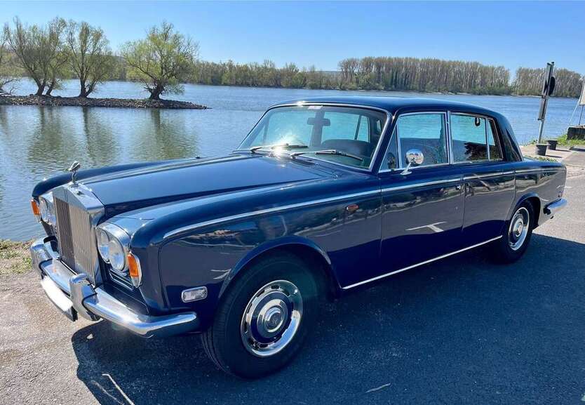 Rolls Royce Silver Shadow 72.800 km 22.100 € Oelsberg 56357