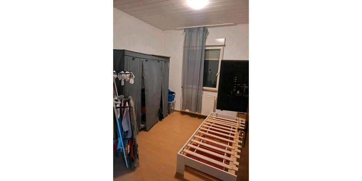 Reihenhaus Bad Breisig - 6 Zimmer, 110 m&sup2;, 1.300&euro; | Angebot:26279300