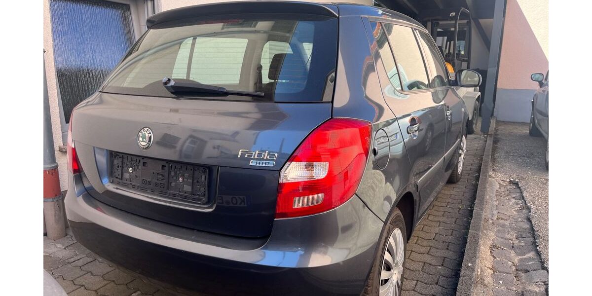 Skoda Fabia 68.000 km 3.990 &euro; Koblenz 56077