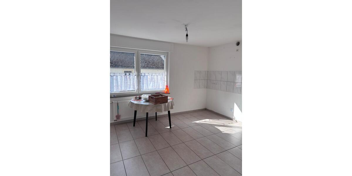 Etagenwohnung Nassau - 4 Zimmer, 100 m&sup2;, 910&euro; | Angebot:25417861