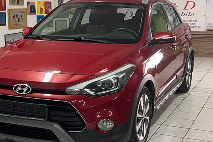 Hyundai i20 86.314 km 9.999 &euro; Mayen 56727