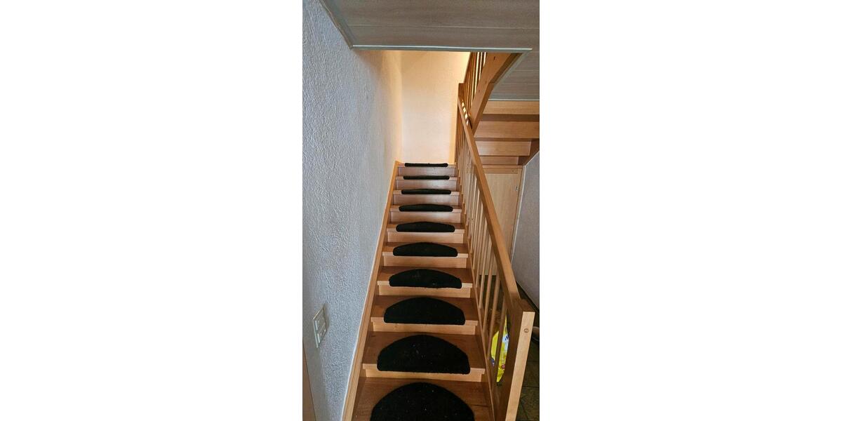 Einfamilienhaus Halsenbach - 5 Zimmer, 147 m&sup2;, 280.000&euro; | Angebot:27104301