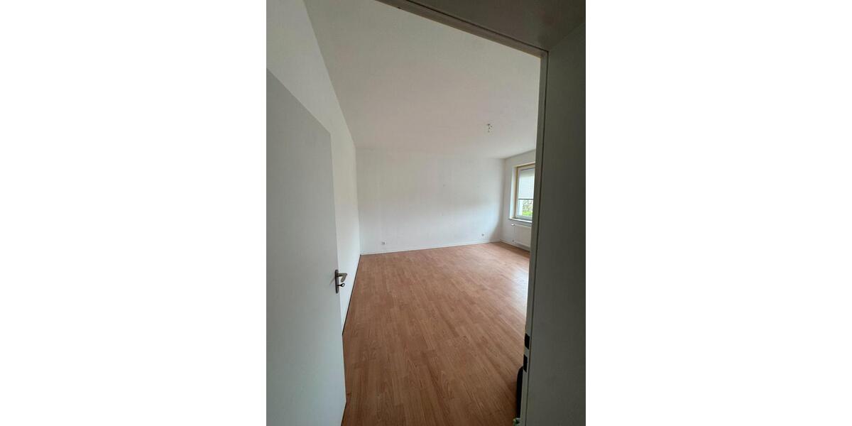 Etagenwohnung Neuwied - 2 Zimmer, 76 m&sup2;, 605&euro; | Angebot:26477138