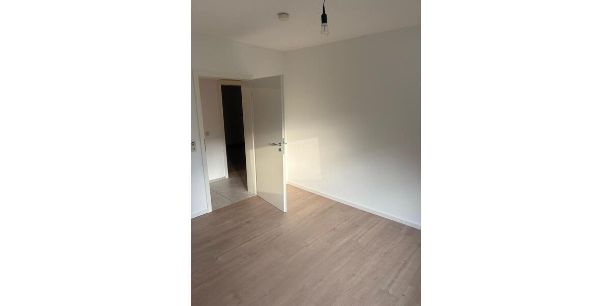Etagenwohnung Anhausen - 3.5 Zimmer, 86 m&sup2;, 255.000&euro; | Angebot:26482967