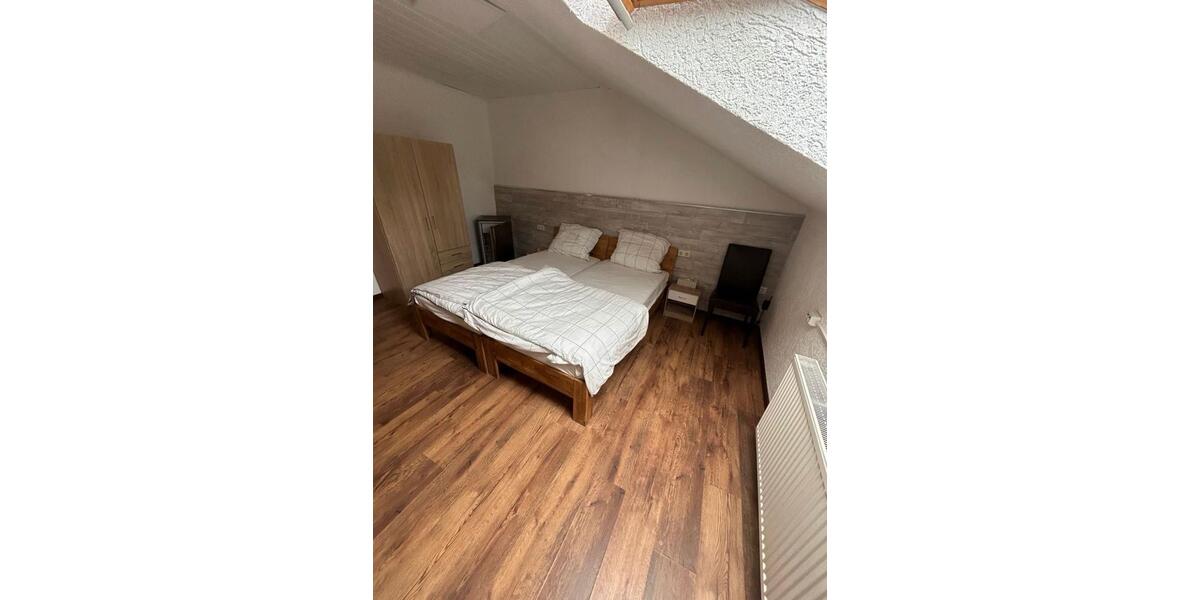 Etagenwohnung Neuwied - 1 Zimmer, 25 m&sup2;, 500&euro; | Angebot:25537402