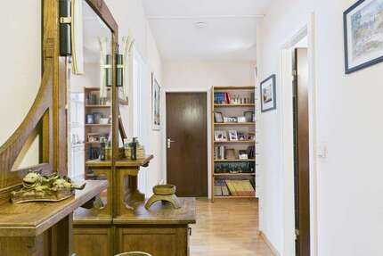 Wohnung zum Kaufen in Koblenz Karthause 285.000 € 97.25 m² 4 zimmer