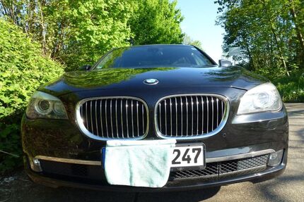 BMW 730