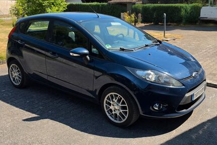 Ford Fiesta 186.500 km 3.300 &euro; Goddert 56244