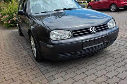 VW Golf 208.000 km 799 &euro; Polch 56751