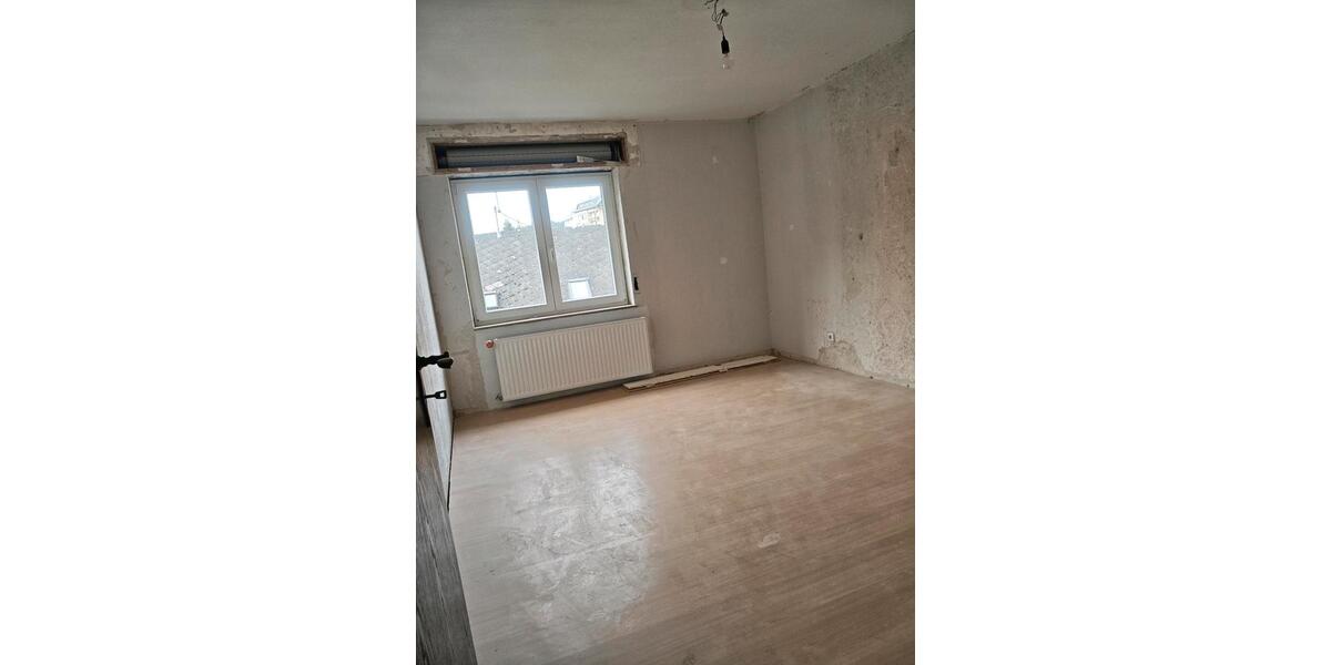 Mehrfamilienhaus, Wohnhaus Ettringen - 6.5 Zimmer, 147 m&sup2;, 256.000&euro; | Angebot:26419154