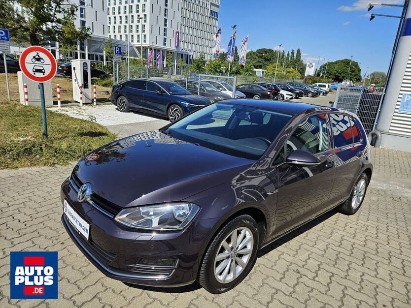 VW Golf 118.688 km 9.989 € Andernach 56626