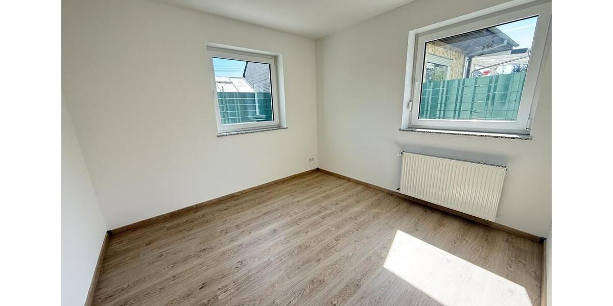 Erdgeschoßwohnung Urmitz - 3 Zimmer, 90 m&sup2;, 1.050&euro; | Angebot:26339550