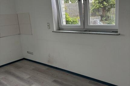 Wohnung Bad Hönningen - 4 Zimmer, 90 m&sup2;, 900&euro; | Angebot:26653137