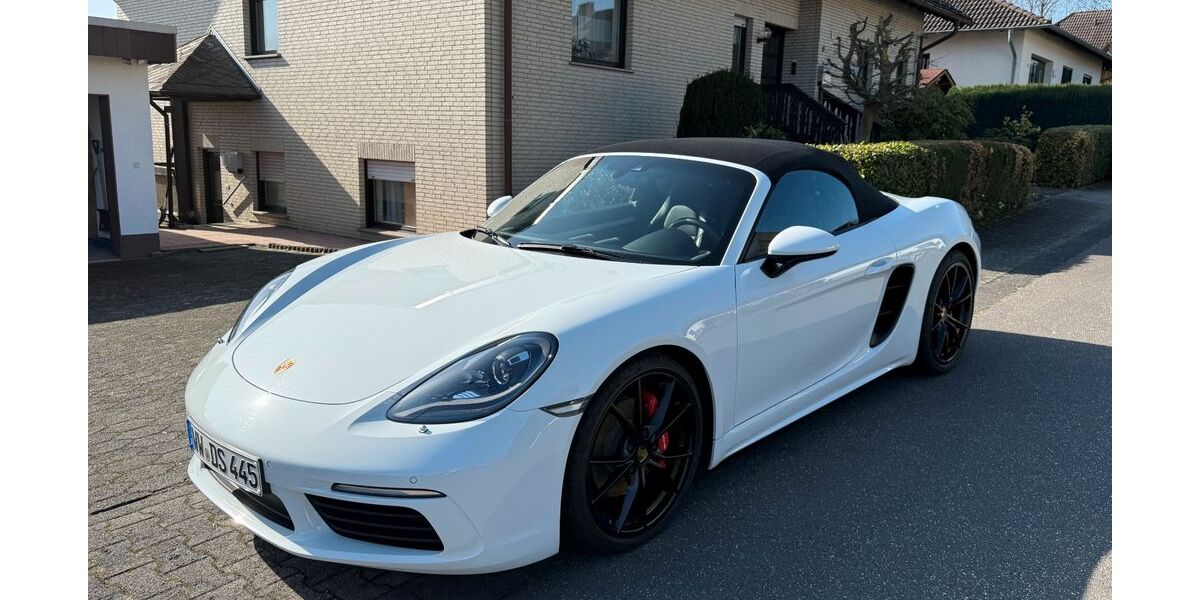 Porsche Boxster 31.100 km 59.900 &euro; Niederahr 56414