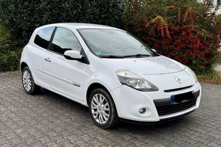 Renault Clio 190.299 km 1.990 &euro; Koblenz 56077