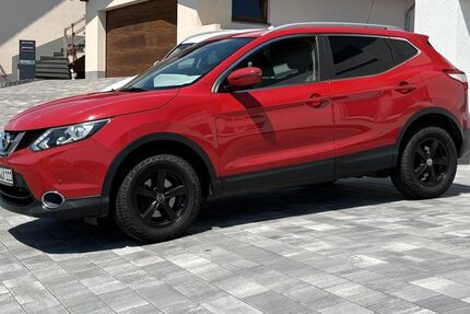 Nissan Qashqai 114.000 km 10.500 &euro; Buch 56357
