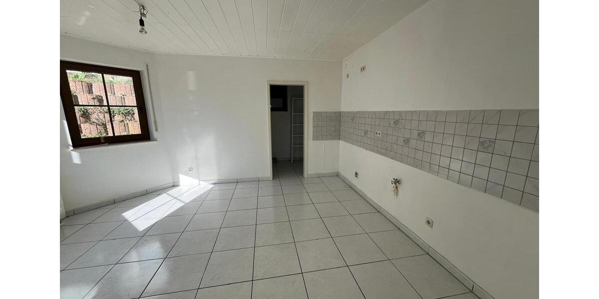 Etagenwohnung Polch - 3 Zimmer, 85 m&sup2;, 790&euro; | Angebot:25568932