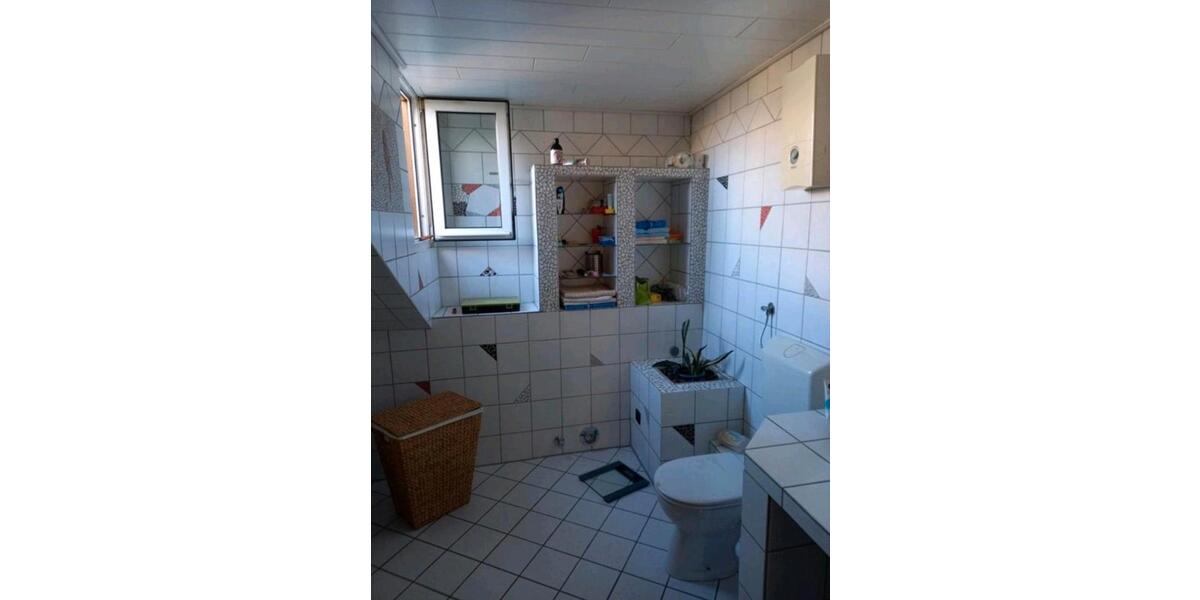 Dachgeschoßwohnung Koblenz Karthause - 2 Zimmer, 58 m&sup2;, 750&euro; | Angebot:25172373