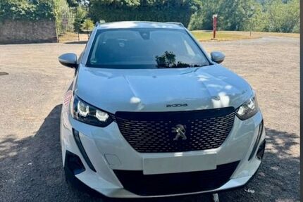 Peugeot 2008 113.000 km 15.700 &euro; Boppard 56154