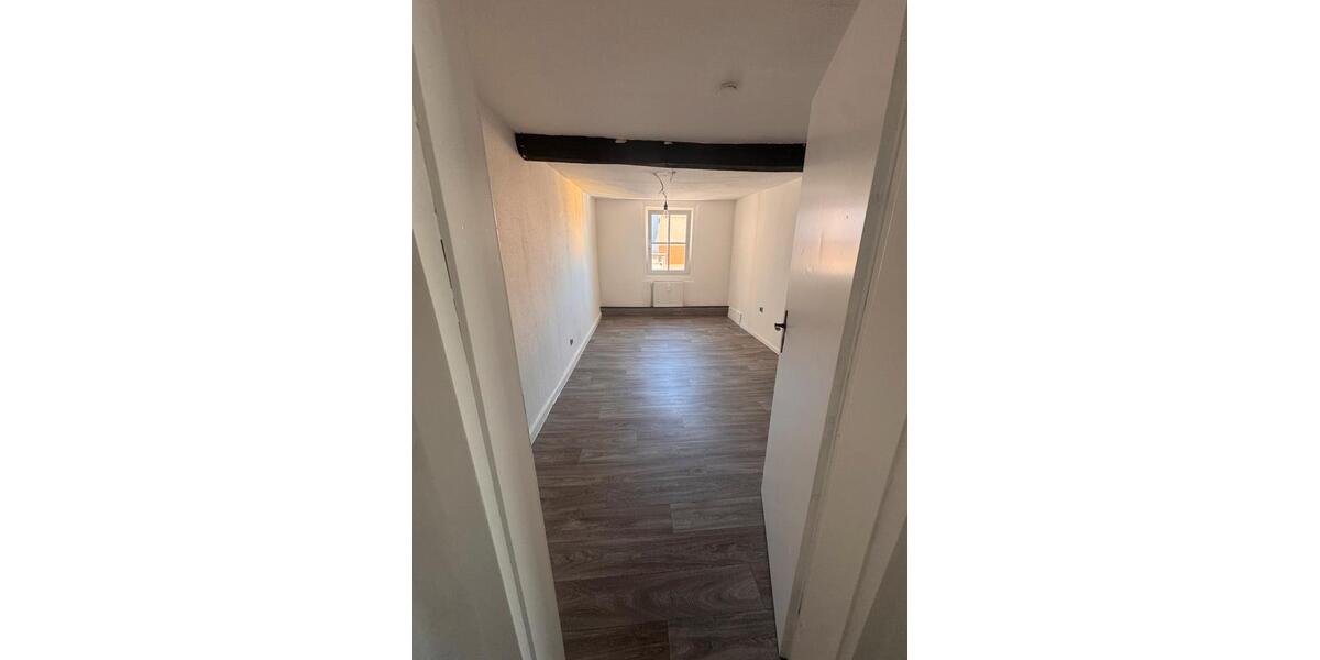 Etagenwohnung Koblenz Horchheim - 5 Zimmer, 138 m&sup2;, 1.250&euro; | Angebot:26374351
