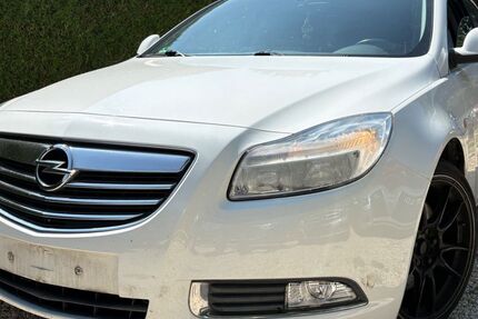 Opel Insignia 70.000 km 4.490 &euro; Kobern-Gondorf 56330