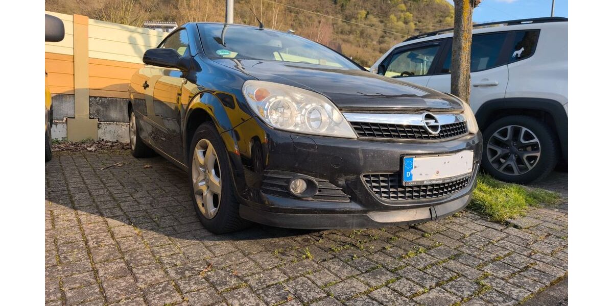 Opel Astra 184.000 km 3.300 &euro; Kestert 56348