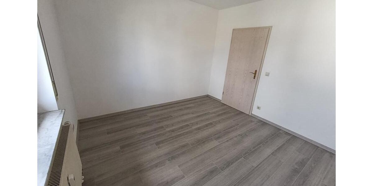 Etagenwohnung Emmelshausen - 3 Zimmer, 81 m&sup2;, 595&euro; | Angebot:25286724