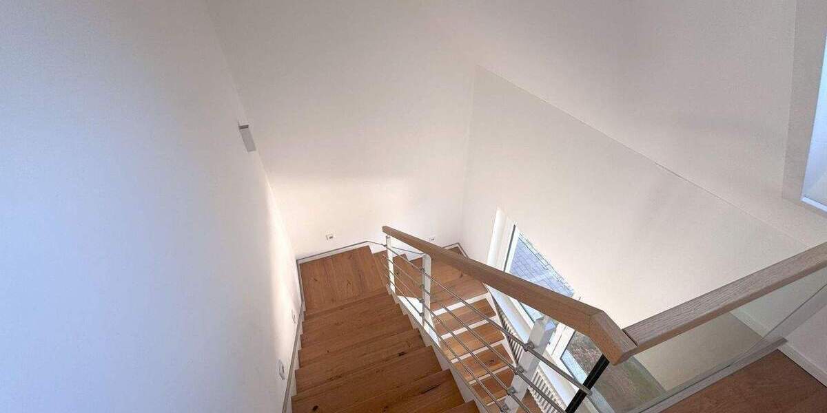 Einfamilienhaus Neuwied Oberbieber - 5 Zimmer, 177 m&sup2;, 2.000&euro; | Angebot:24874121