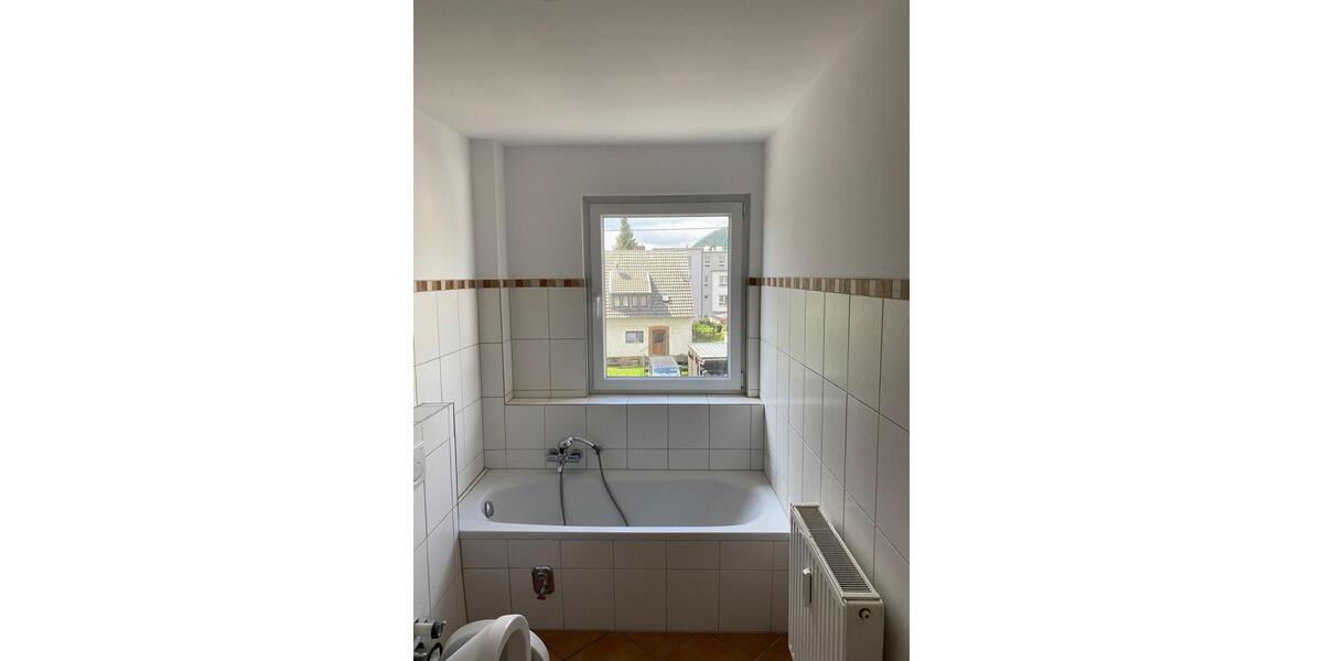 Etagenwohnung Bad Hönningen - 2 Zimmer, 75 m&sup2;, 650&euro; | Angebot:26253297